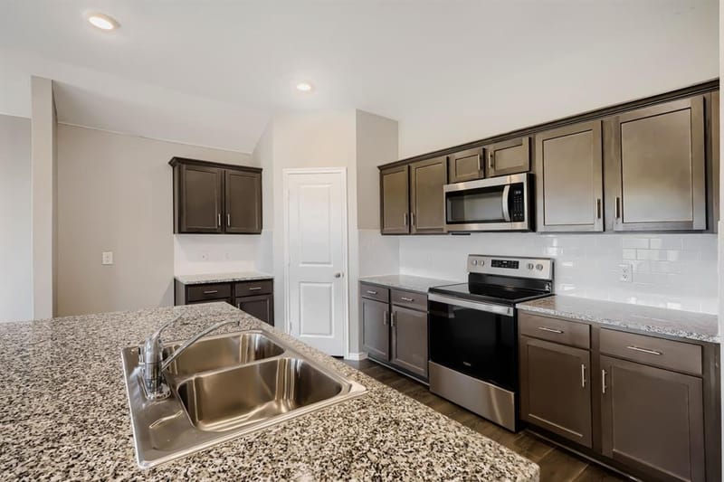 1212 Rountree Court, Celina TX 75009 - Photo 7
