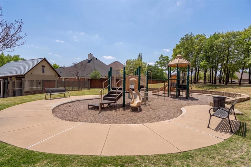 8151 Holliday Road, Lantana TX 76226 - Photo 38
