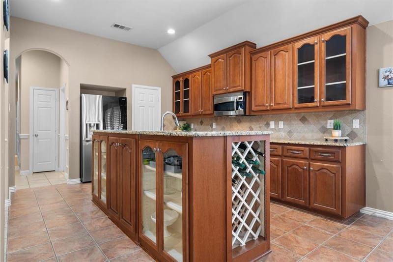 8151 Holliday Road, Lantana TX 76226 - Photo 14