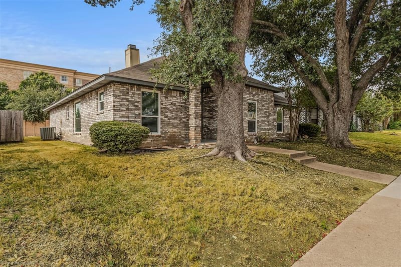 5221 Wood Creek Lane, Garland TX 75044 - Photo 3