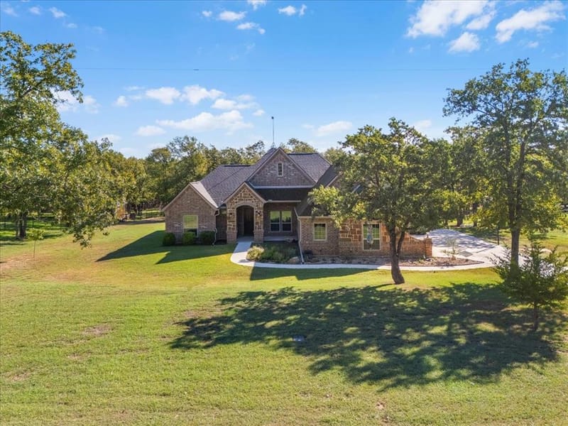 730 County Road 3355, Paradise TX 76073 - Photo 35