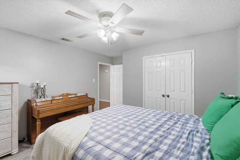 6025 Kimberly Court, Haltom City TX 76137 - Photo 15