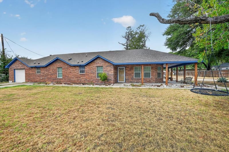 3001 Caddo Trail, Lake Worth TX 76135