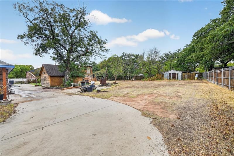 3001 Caddo Trail, Lake Worth TX 76135 - Photo 24