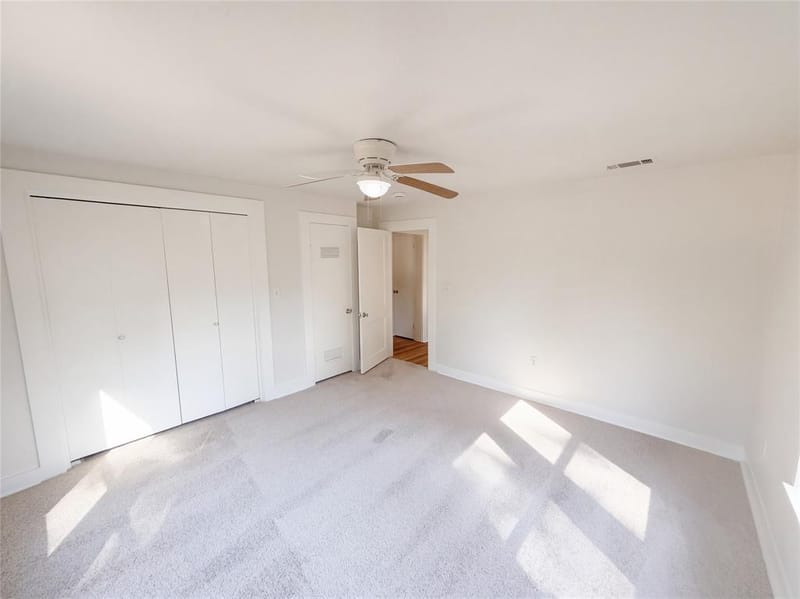 5609 Baylor Avenue, River Oaks TX 76114 - Photo 9