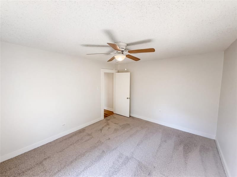 5609 Baylor Avenue, River Oaks TX 76114 - Photo 11