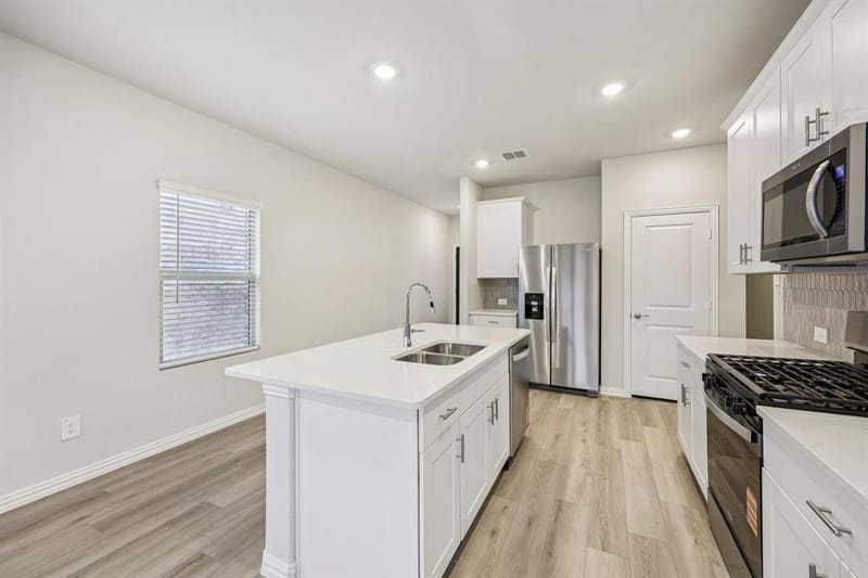 2113 Rannoch Street, Sherman TX 75092 - Photo 6