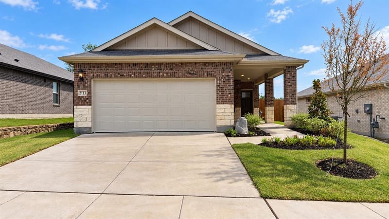 2113 Rannoch Street, Sherman TX 75092