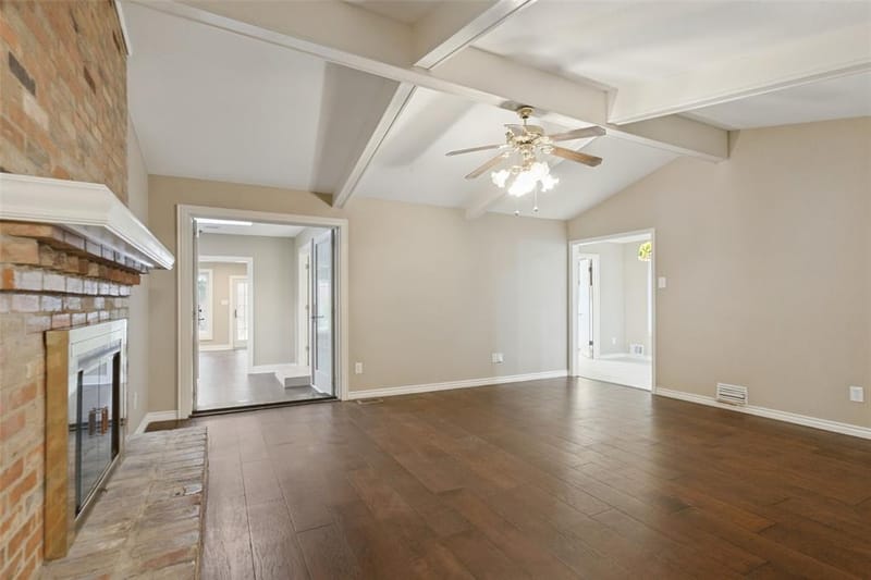 9433 Meadowknoll Drive, Dallas TX 75243 - Photo 7