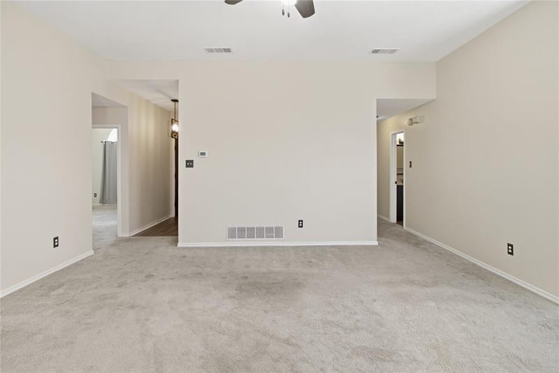 814 Rawlins Drive, Lancaster TX 75146 - Photo 19