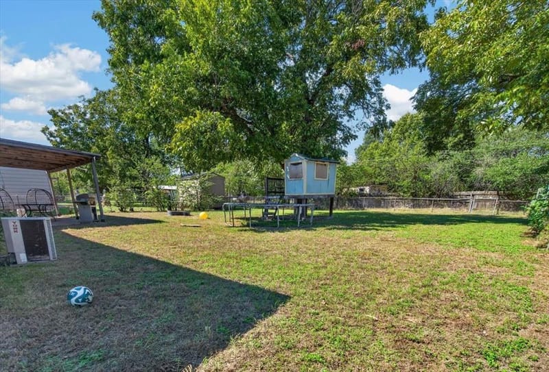 1204 Bales Street, Cleburne TX 76033 - Photo 27