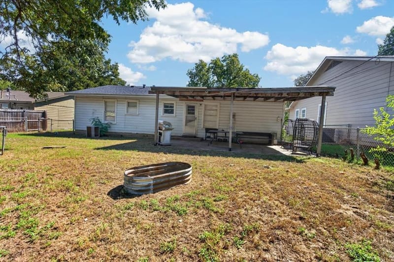 1204 Bales Street, Cleburne TX 76033 - Photo 29
