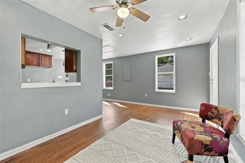 2530 W Elm Street, Denison TX 75020 - Photo 12