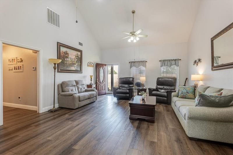 2400 Springfield Road, Springtown TX 76082 - Photo 6