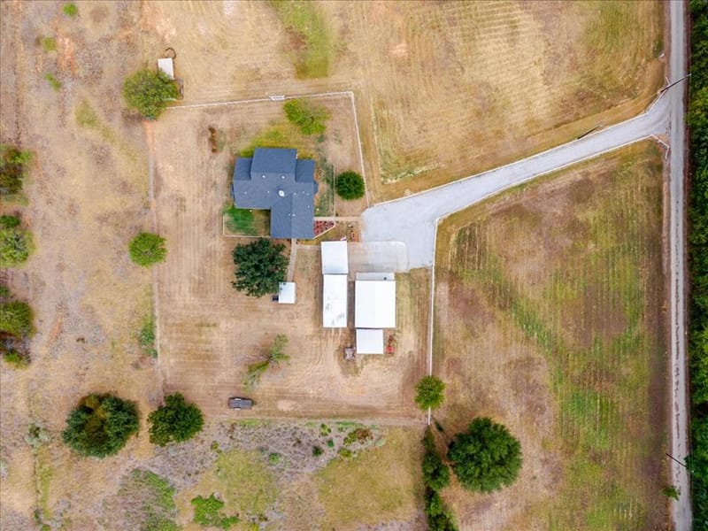 2400 Springfield Road, Springtown TX 76082 - Photo 30