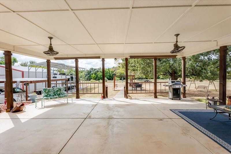 2400 Springfield Road, Springtown TX 76082 - Photo 21