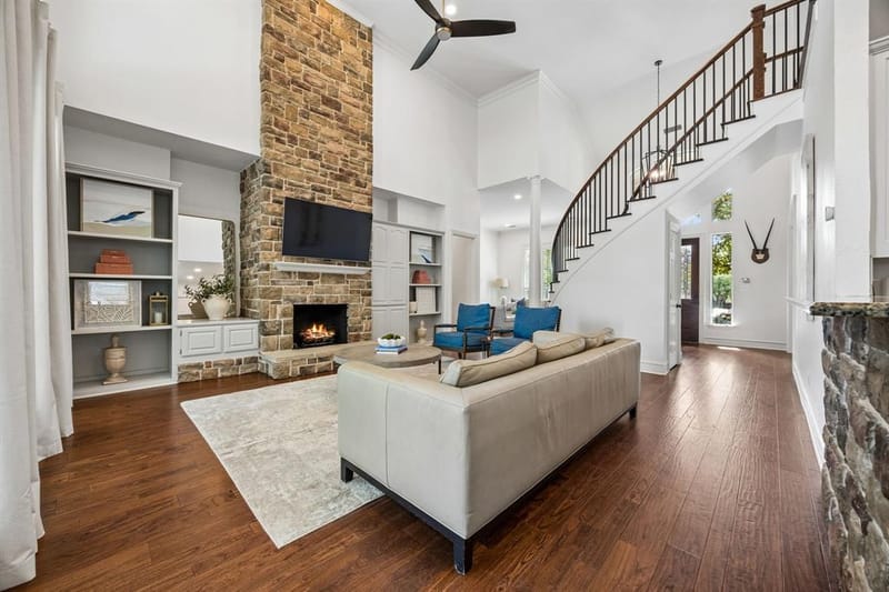 2865 Woodhollow Drive, Highland Village TX 75077 - Photo 12