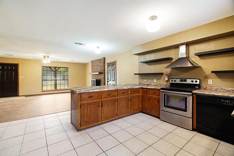 1715 Fairfax Street, Paris TX 75460 - Photo 8