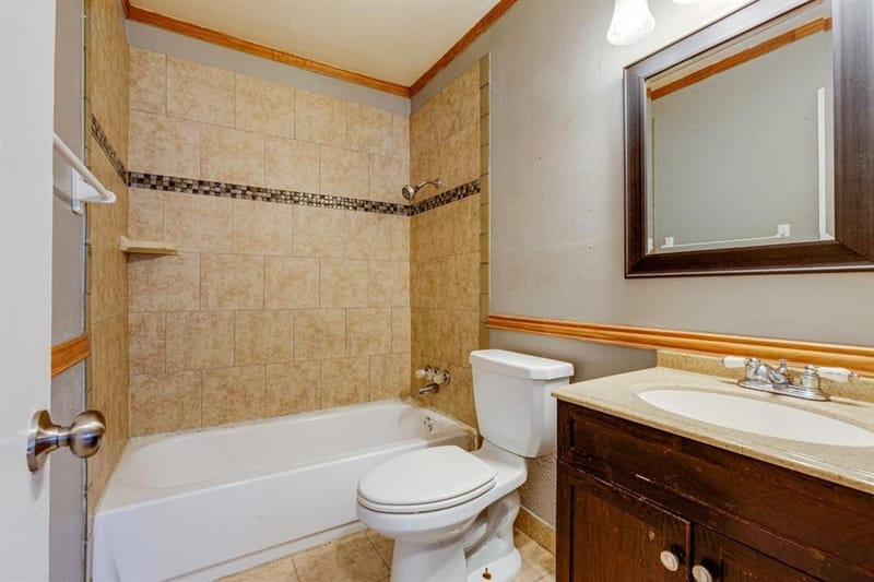 8710 Cardella Avenue, Dallas TX 75217 - Photo 12