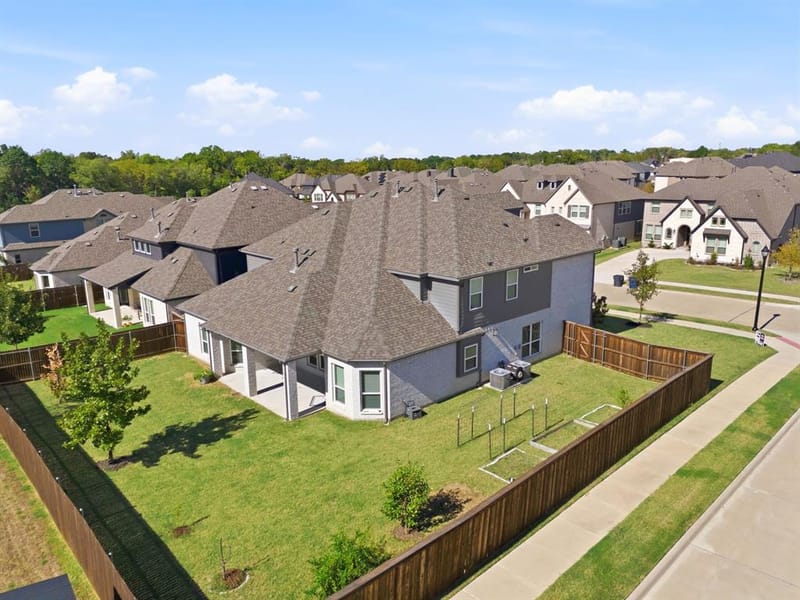 1020 Waverly Drive, McKinney TX 75071 - Photo 2