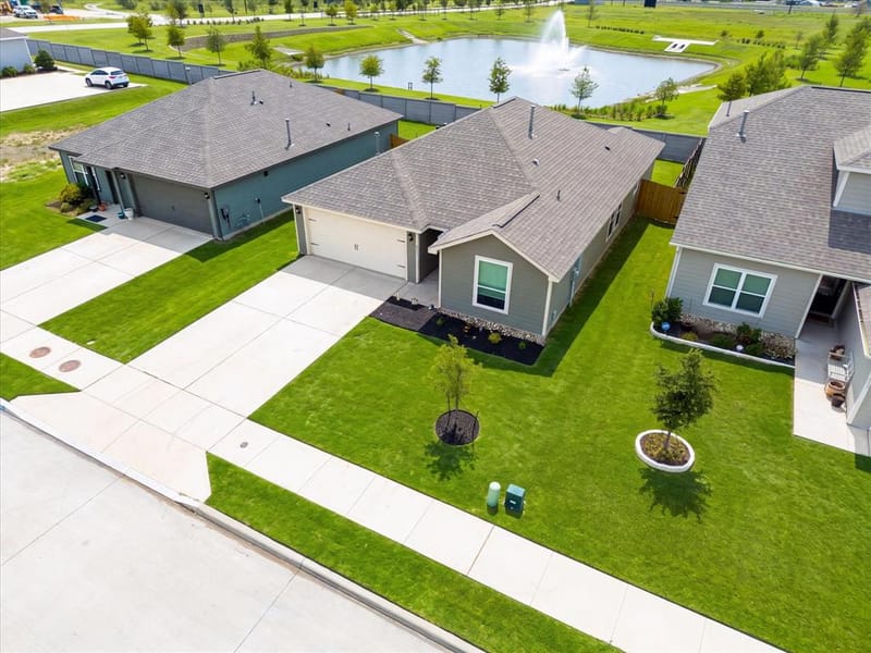 13511 Granite Park Road, Ponder TX 76259 - Photo 2