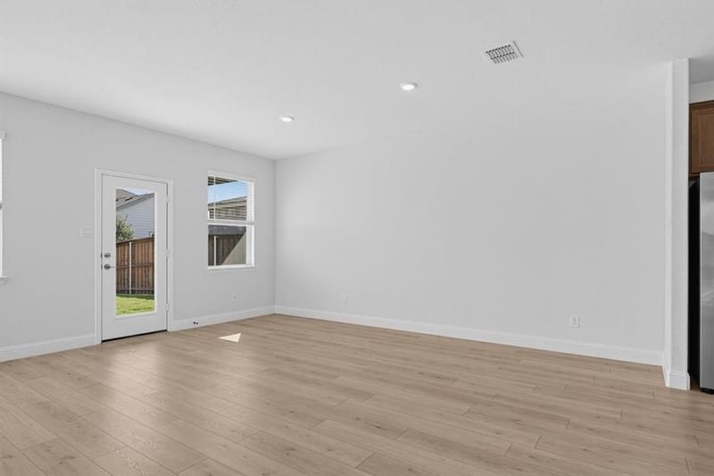 15012 Horseshoe Post Road, Fort Worth TX 76052 - Photo 11