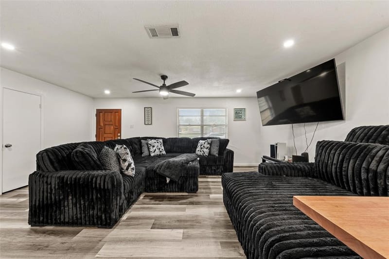 6313 May Drive, Waco TX 76710 - Photo 3