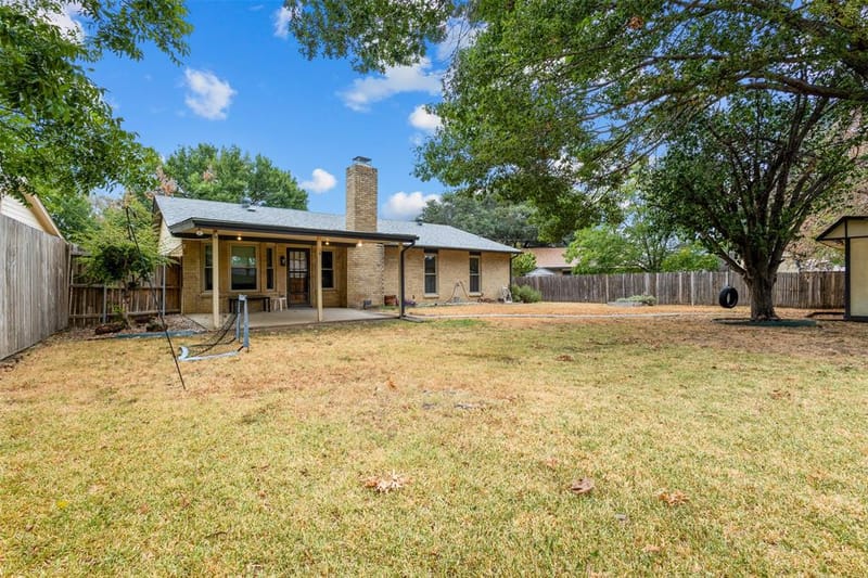 6205 Sunnybrook Drive, Watauga TX 76148 - Photo 2