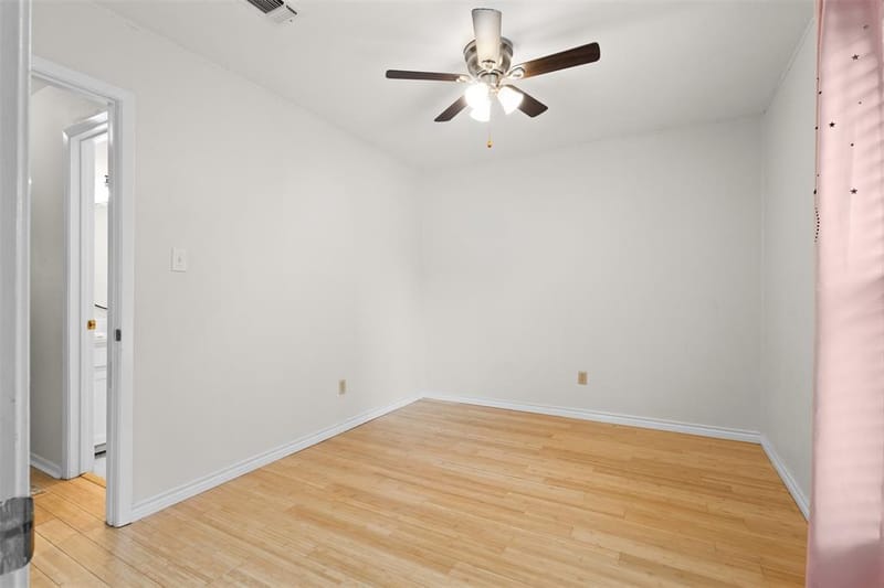 6205 Sunnybrook Drive, Watauga TX 76148 - Photo 16