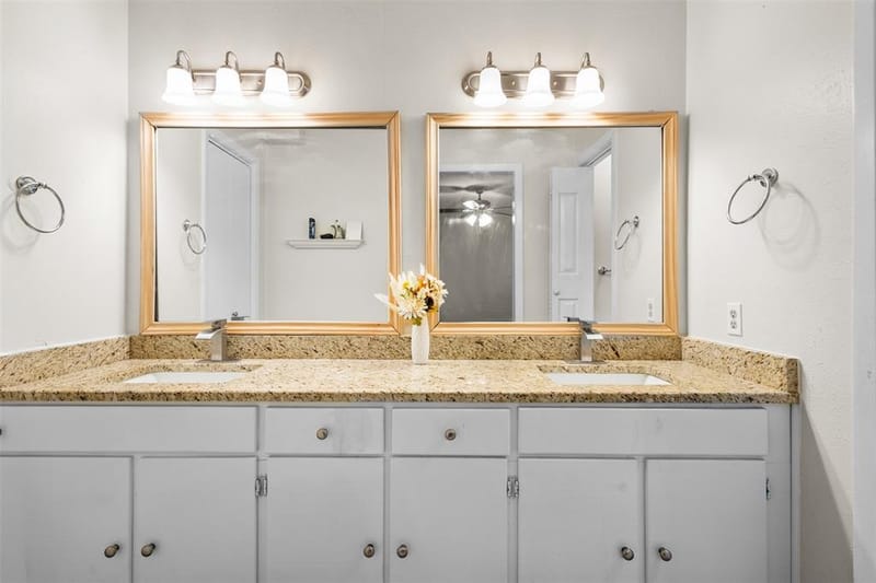 6205 Sunnybrook Drive, Watauga TX 76148 - Photo 8