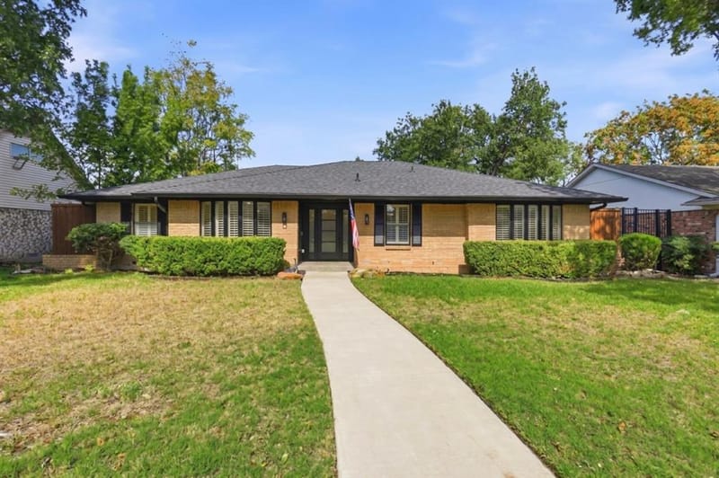5427 Banting Way, Dallas TX 75227 - Photo 3