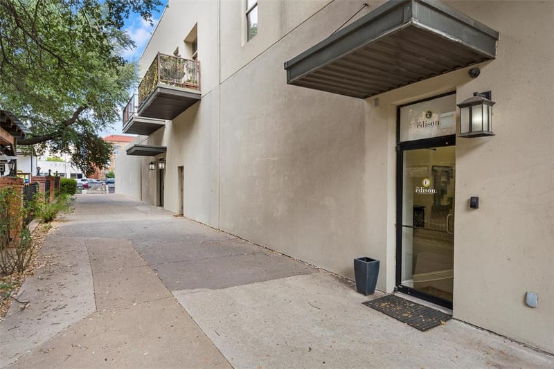 711 Austin Avenue # C, Waco TX 76701 - Photo 2