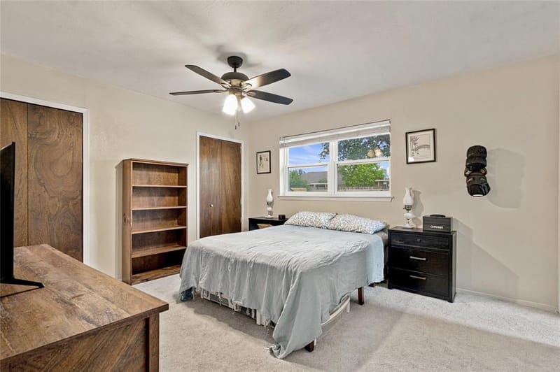 1117 Cozby Street E, Benbrook TX 76126 - Photo 9