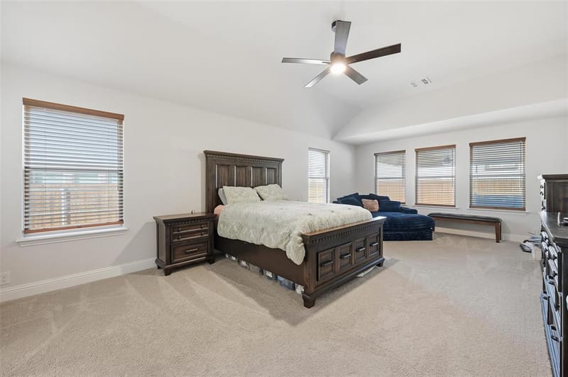 129 Fire berry Drive, Glenn Heights TX 75154 - Photo 12