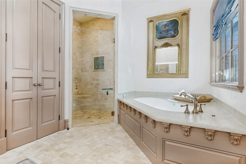 4327 Irving Avenue, Dallas TX 75219 - Photo 24
