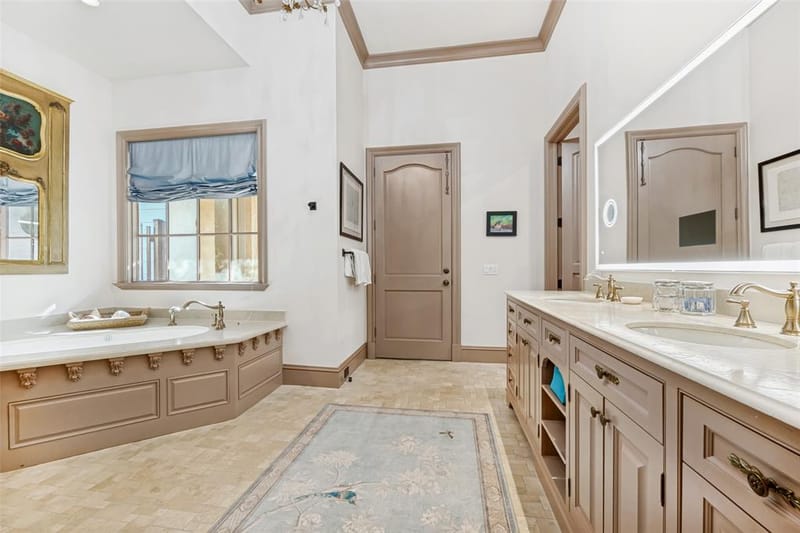 4327 Irving Avenue, Dallas TX 75219 - Photo 25