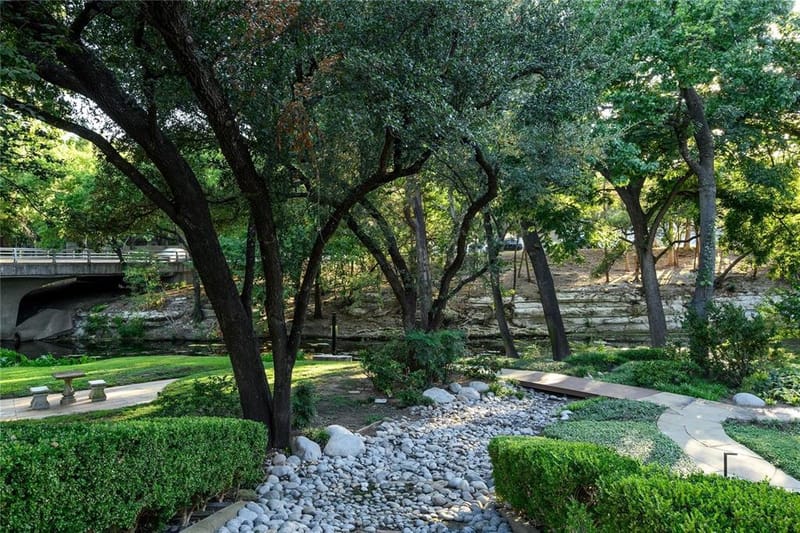 4650 Christopher Place, Dallas TX 75204 - Photo 31