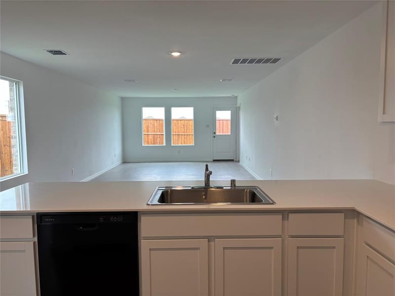521 Finch Circle, Princeton TX 75407 - Photo 8