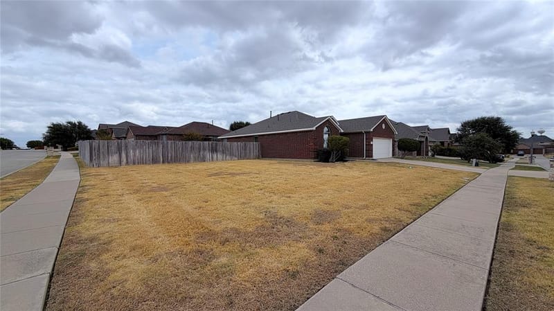 1 Sable Creek Boulevard, Sanger TX 76266 - Photo 2