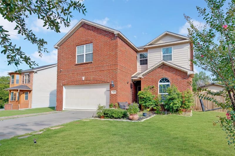 9607 Windridge Way, Dallas TX 75217 - Photo 2