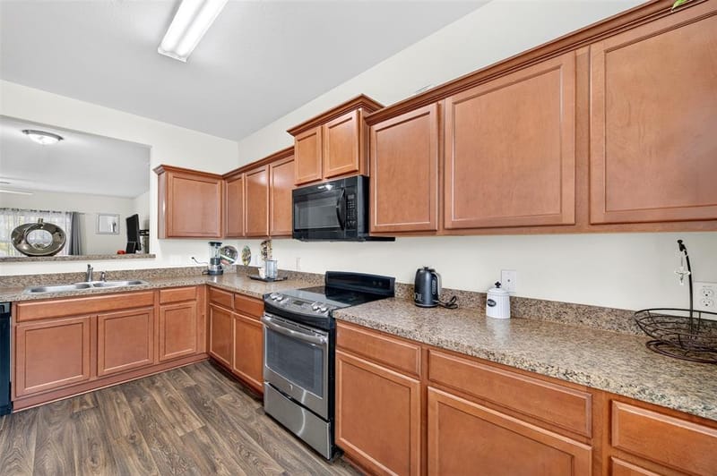 9607 Windridge Way, Dallas TX 75217 - Photo 6