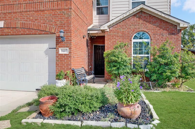 9607 Windridge Way, Dallas TX 75217 - Photo 3