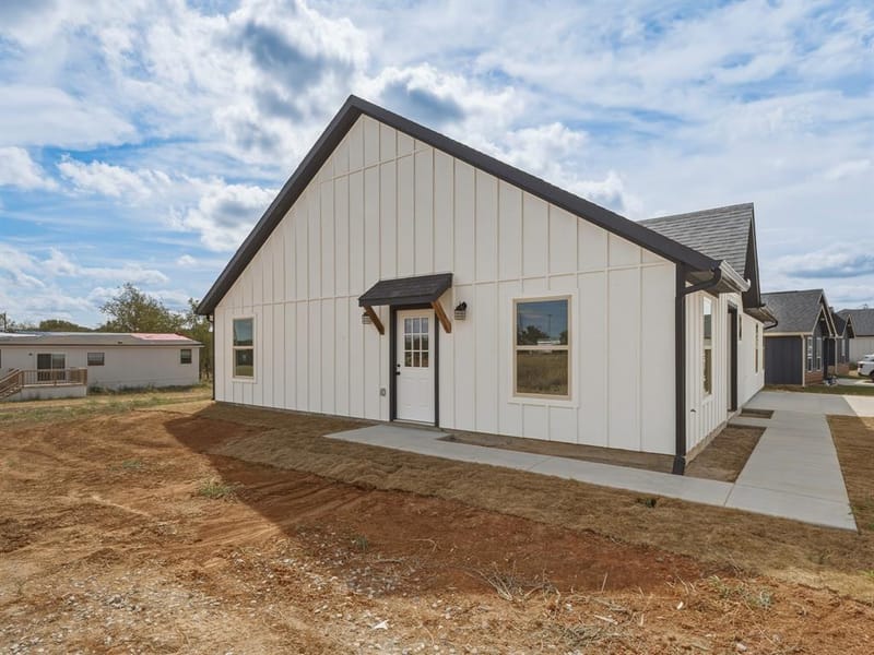 182 Brookview Drive, Bridgeport TX 76426 - Photo 29