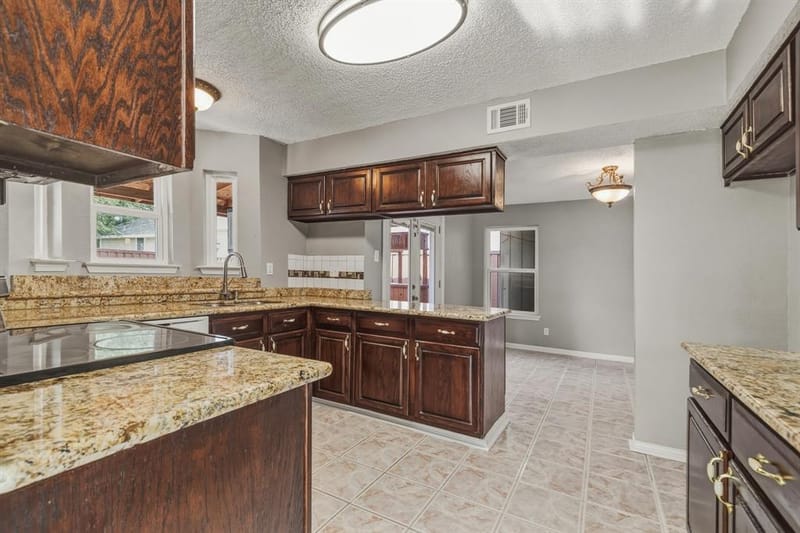 4357 Ashley Lane, Grand Prairie TX 75052 - Photo 12