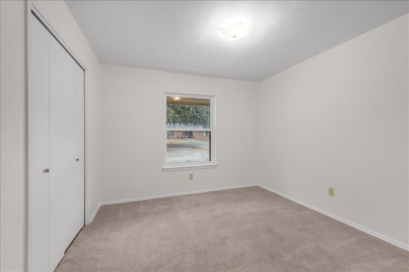 8933 Kincaid Drive, Benbrook TX 76116 - Photo 18