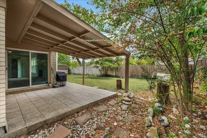 8933 Kincaid Drive, Benbrook TX 76116 - Photo 25