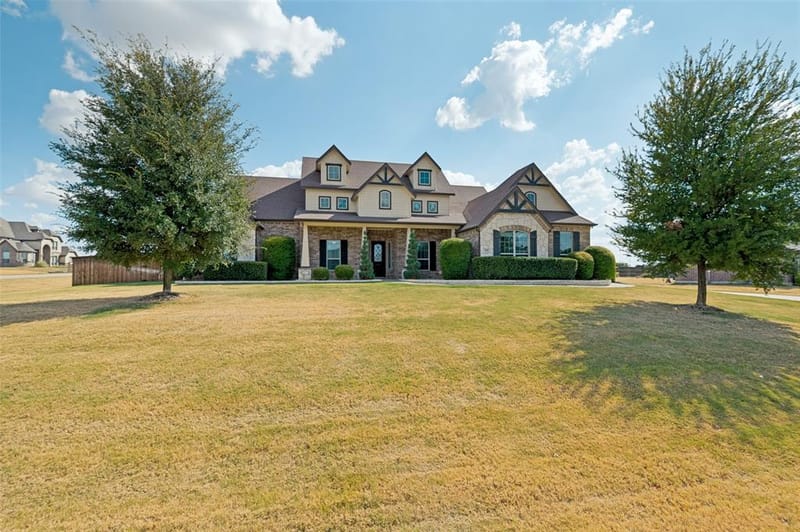 7440 Chambers Bay Circle, Waxahachie TX 75167 - Photo 2
