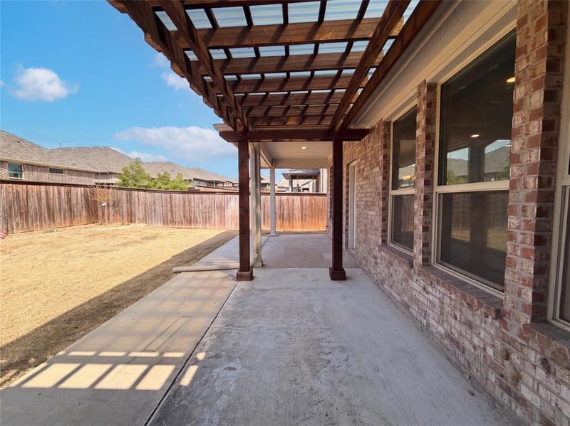 5417 Highview Court, Haltom City TX 76137 - Photo 27