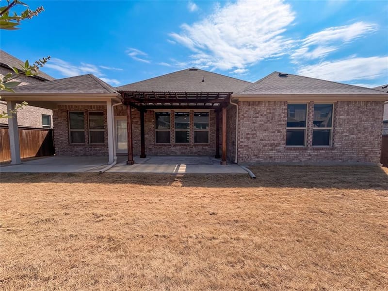 5417 Highview Court, Haltom City TX 76137 - Photo 28