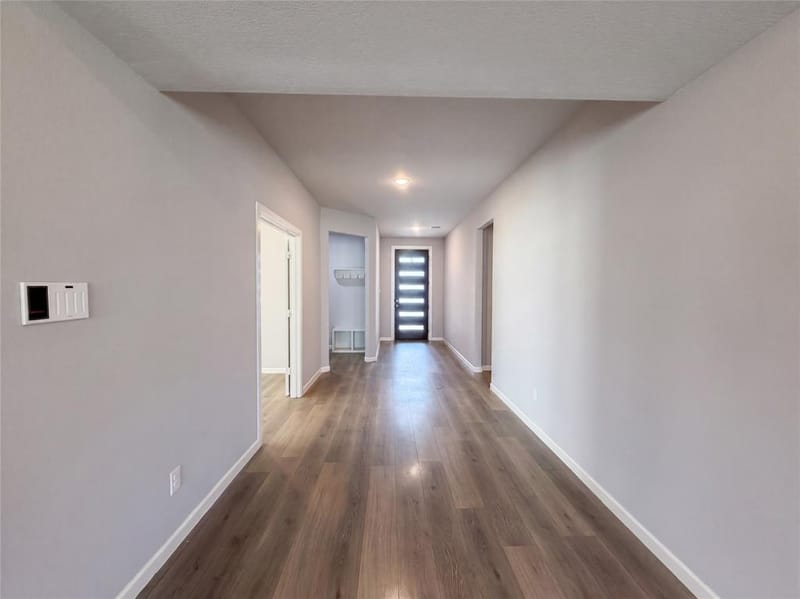 5417 Highview Court, Haltom City TX 76137 - Photo 5